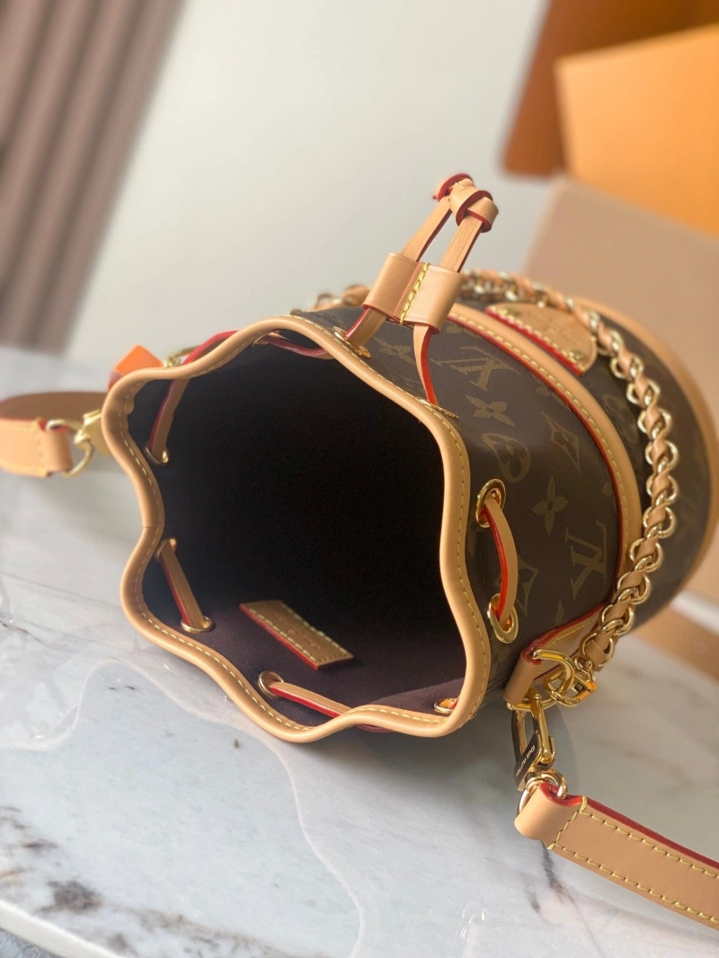 LV Bucket Bags 4233H-0236