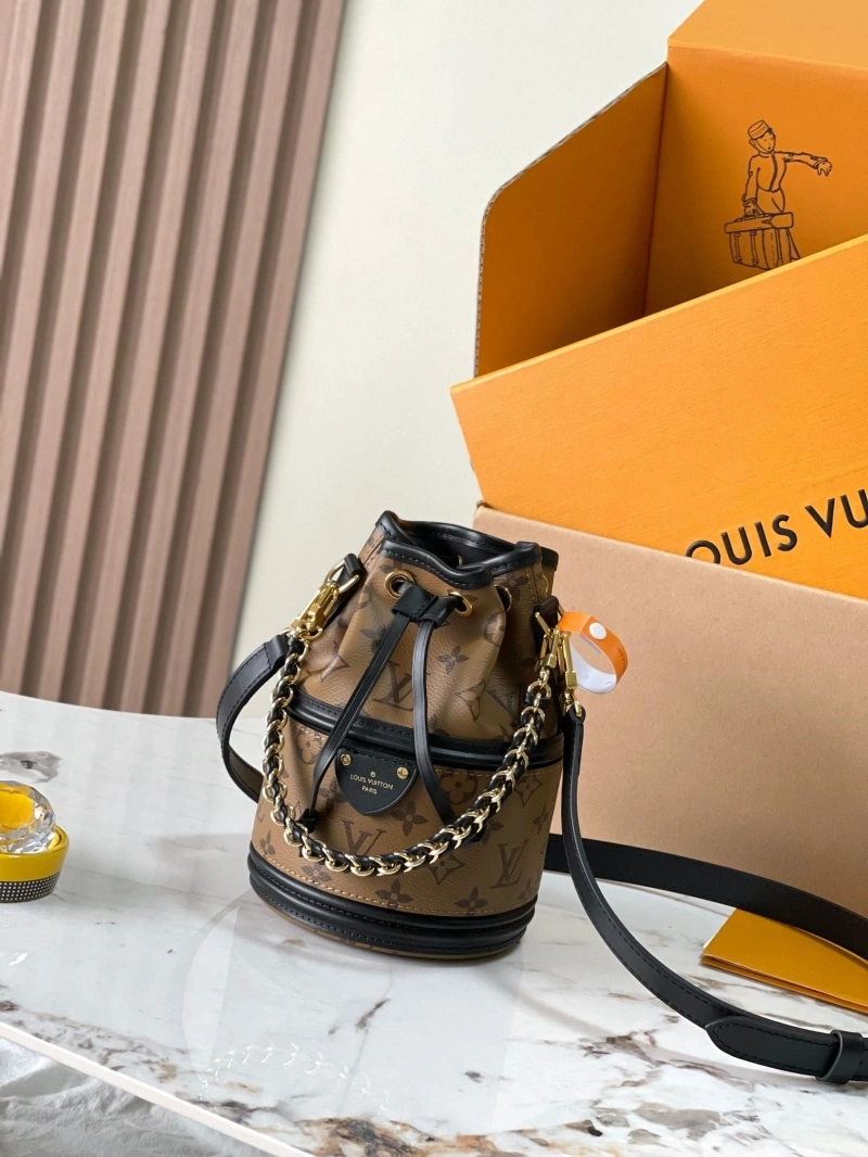 LV Bucket Bags 4233H-0237