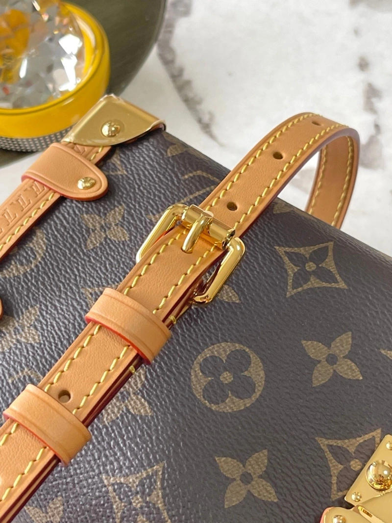 LV Box Bags 4233H-0239