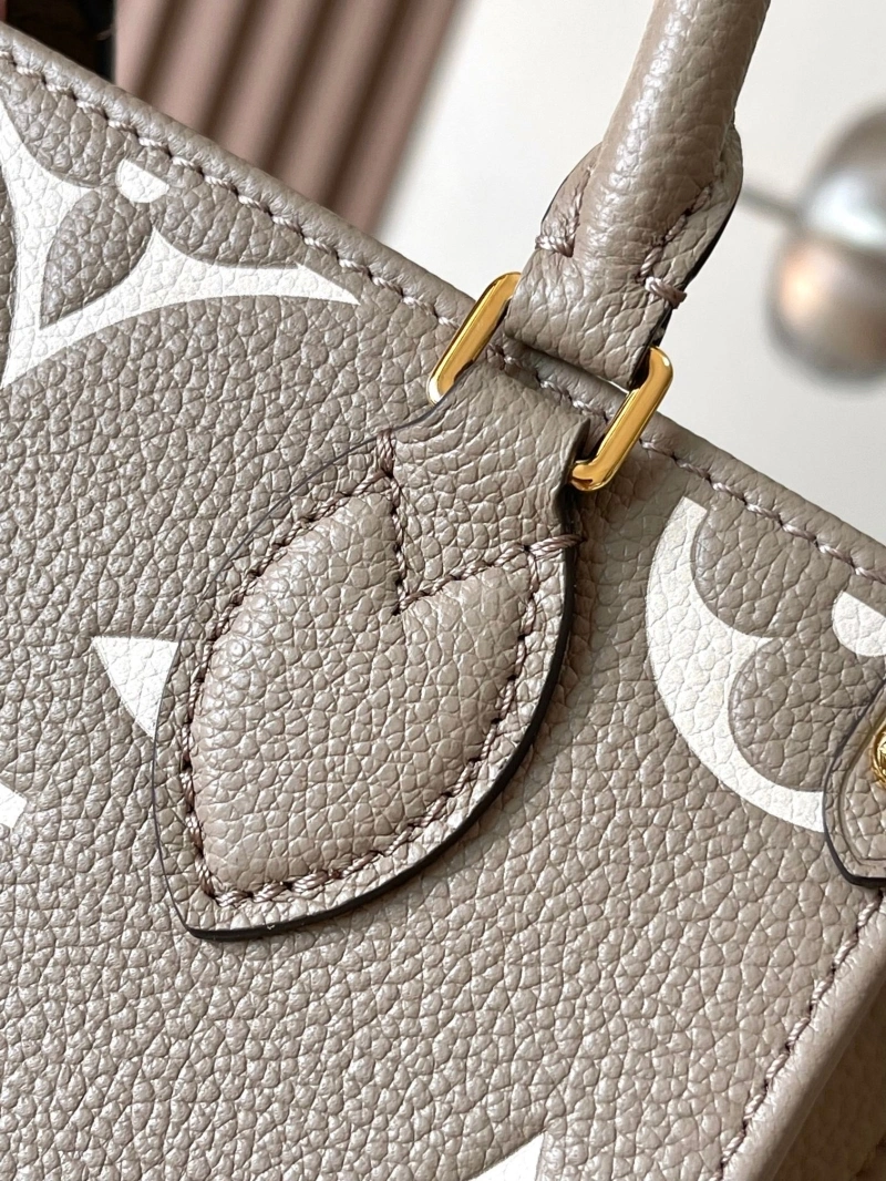 LV Shopping Bags 4233H-0243