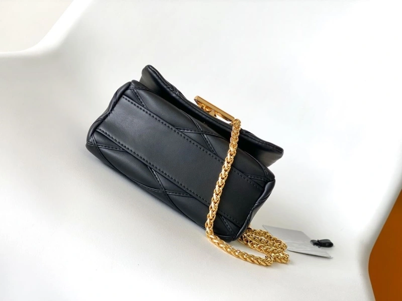 lv twist De*1m bags 4233h-0258