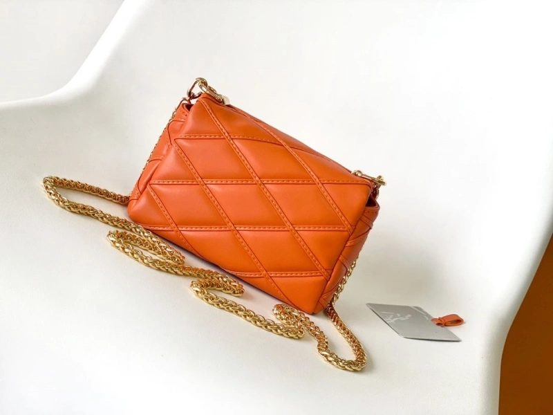 lv twist De*1m bags 4233h-0273