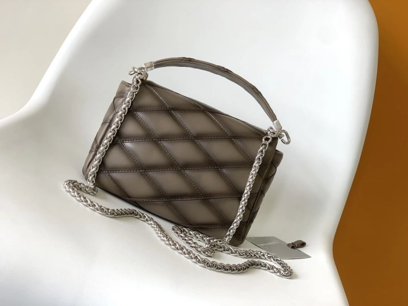 lv twist De*1m bags 4233h-0274