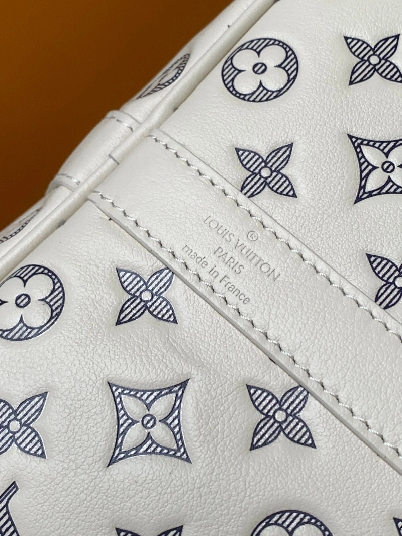 LV Travel Bags 4233H-0275
