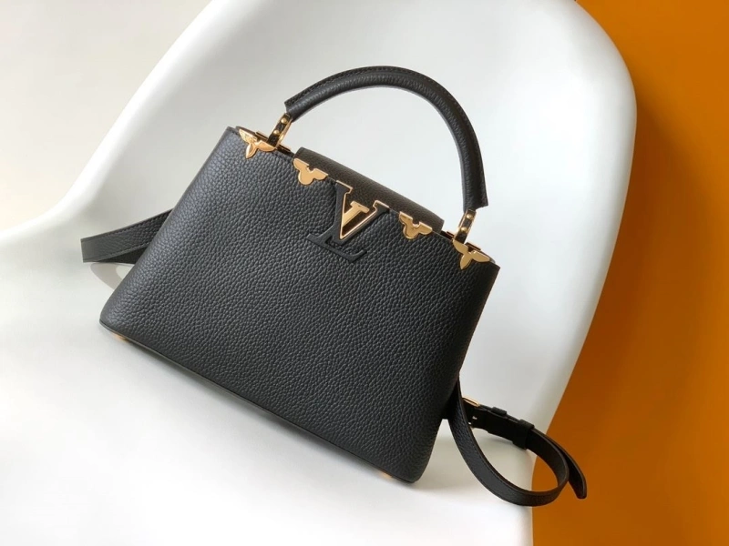 LV Capucines Bags 4233H-0277