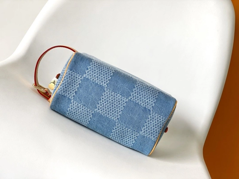 LV Cosmetic Bags 4233H-0288