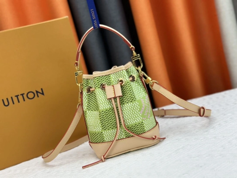 LV Bucket Bags 4233H-0298