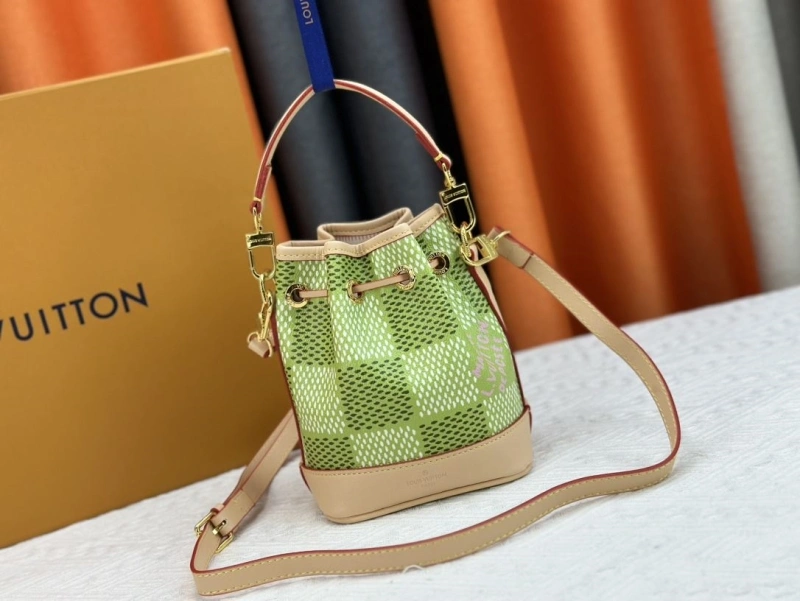 LV Bucket Bags 4233H-0298