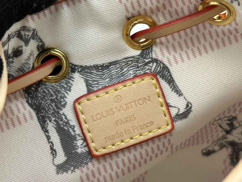 LV Bucket Bags 4233H-0298