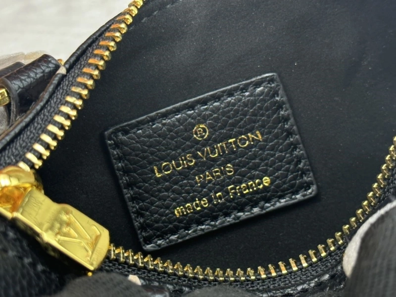 LV Speedy Bags 4233H-0320
