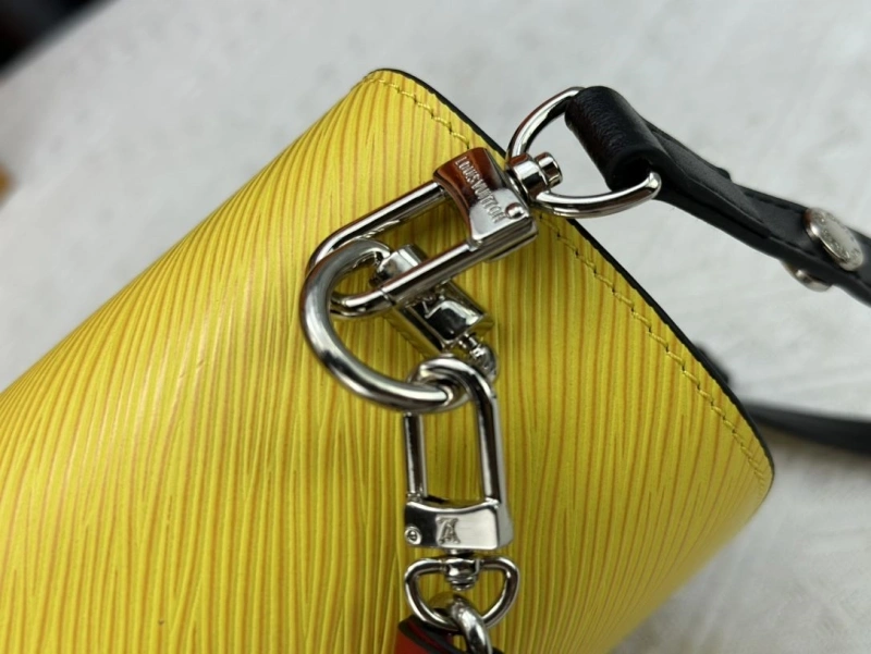 lv twist De*1m bags 4233h-0329