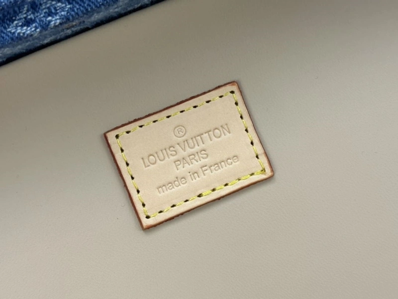 LV Box Bags 4233H-0364