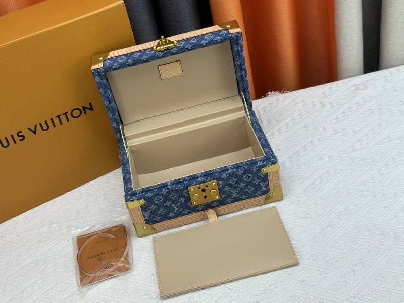 LV Box Bags 4233H-0364