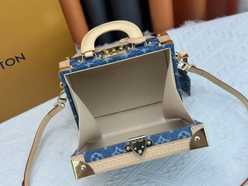 LV Box Bags 4233H-0366