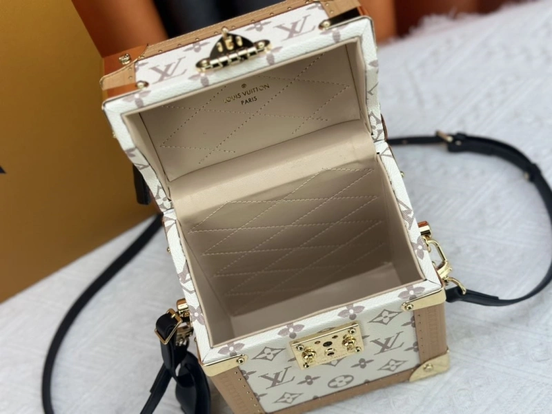 LV Box Bags 4233H-0367