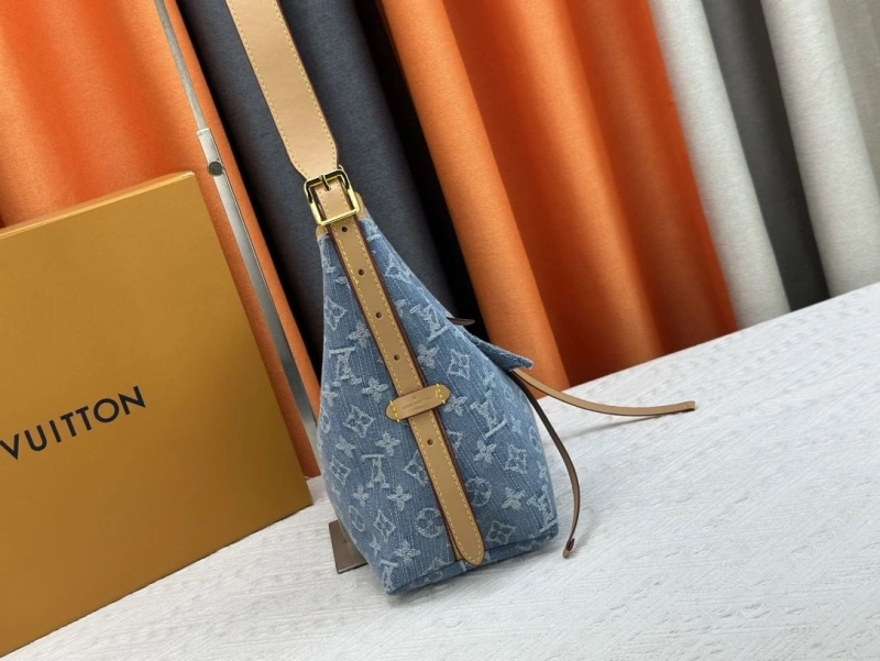LV Shopping Bags 4233H-0373