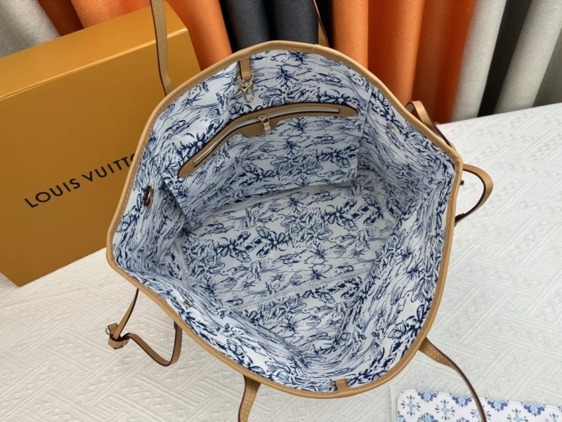 LV Shopping Bags 4233H-0380