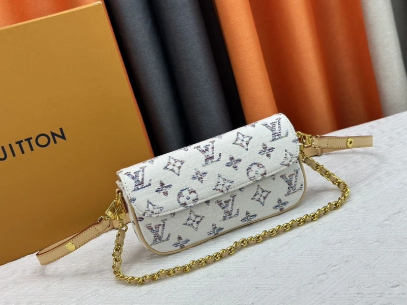 LV Satchel bags 4233H-0384