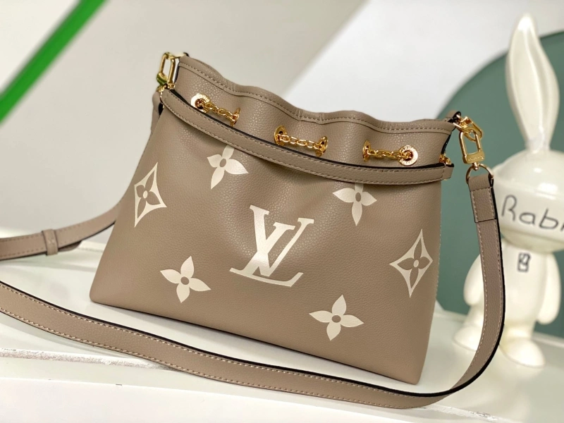 LV Bucket Bags 4233H-0421