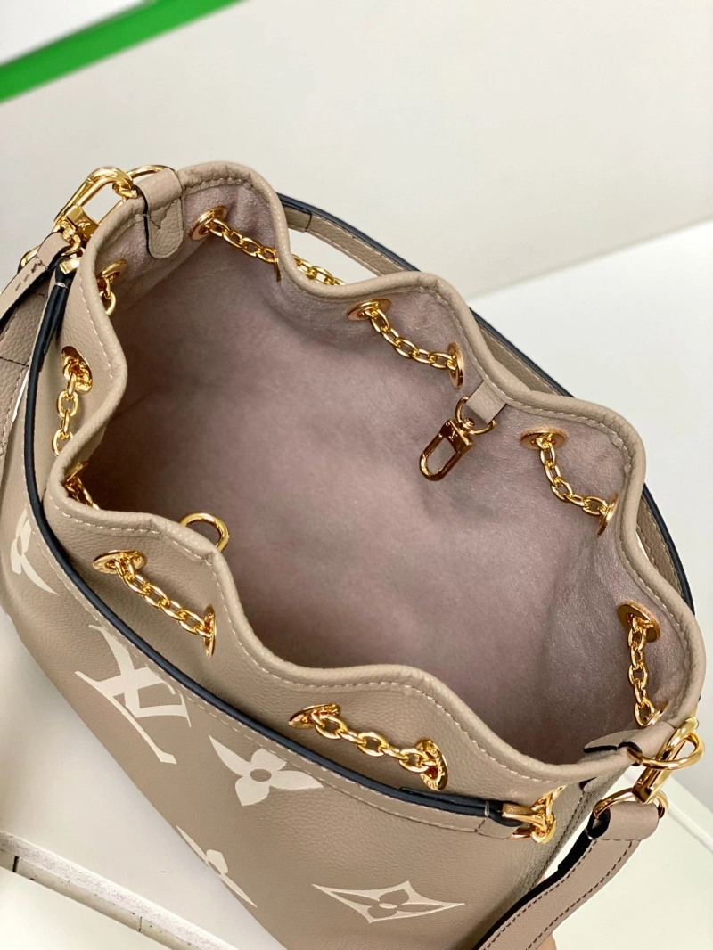 LV Bucket Bags 4233H-0421