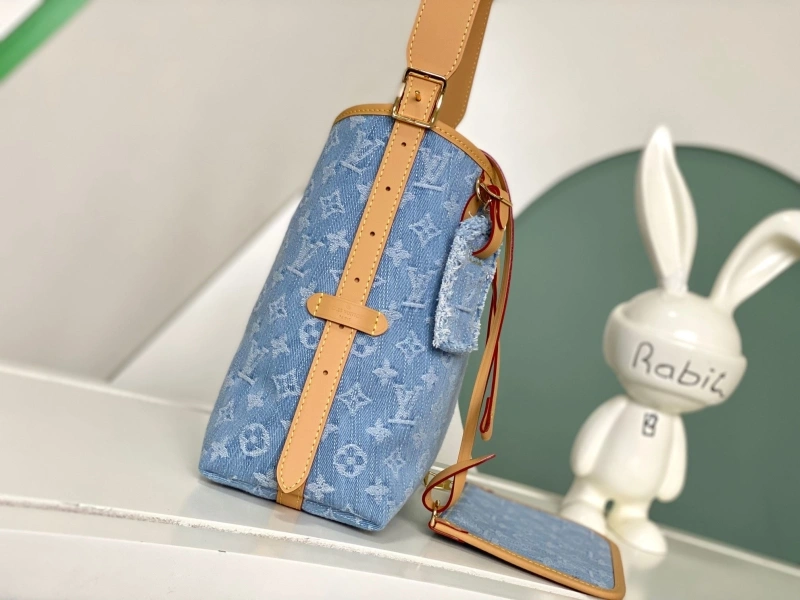 LV Shopping Bags 4233H-0427