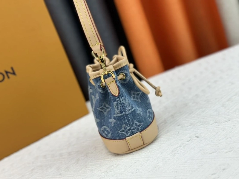 LV Bucket Bags 4233H-0515