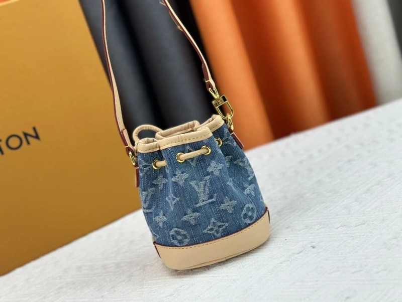 LV Bucket Bags 4233H-0515