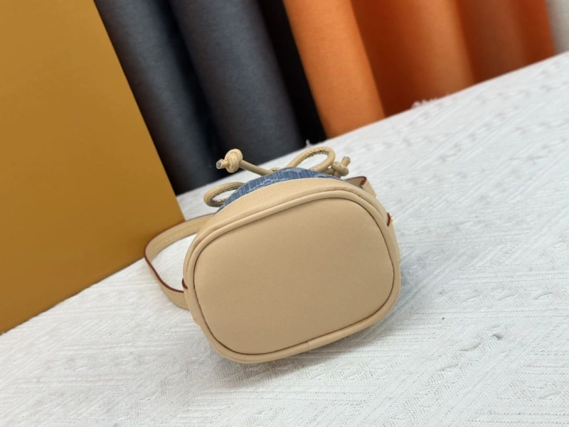 LV Bucket Bags 4233H-0515