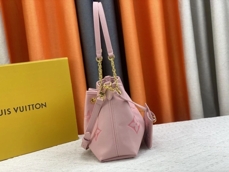 LV Bucket Bags 4233H-0520