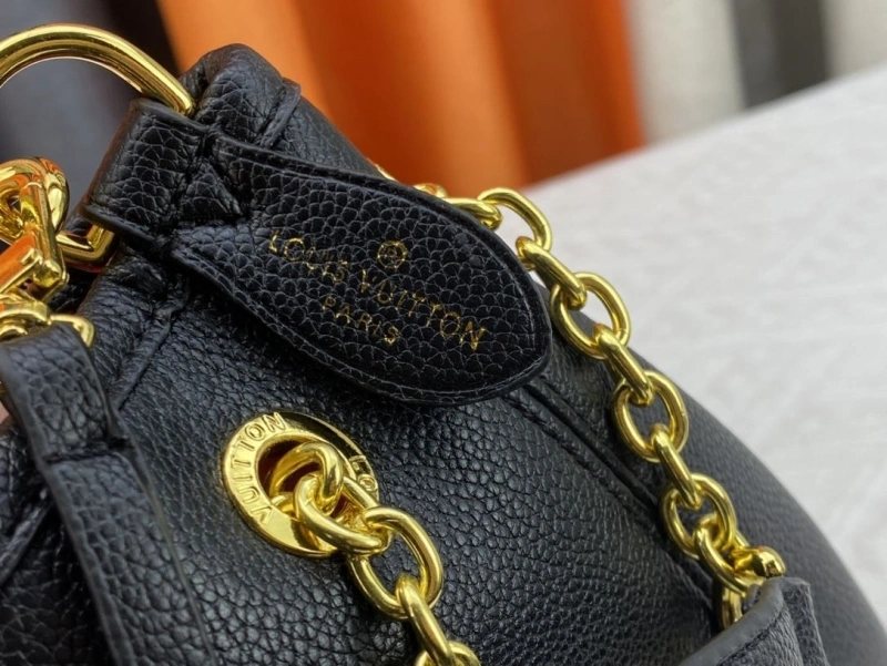 LV Bucket Bags 4233H-0521