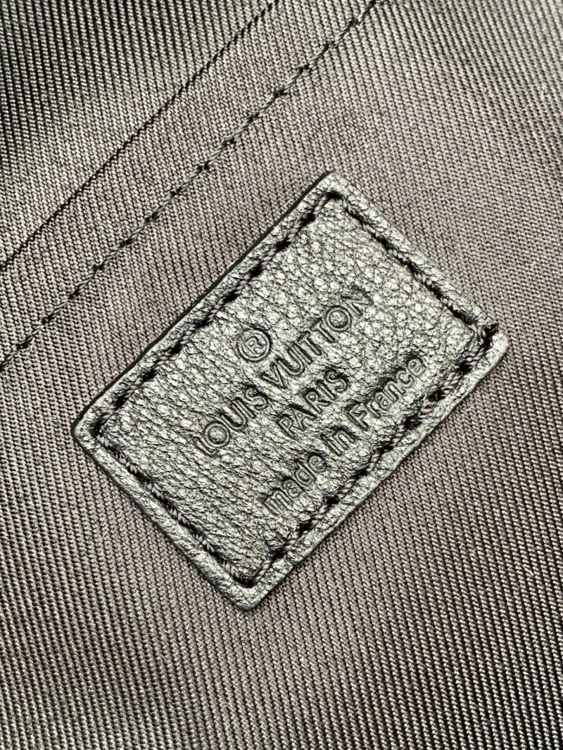 LV Backpacks 4233H-0560