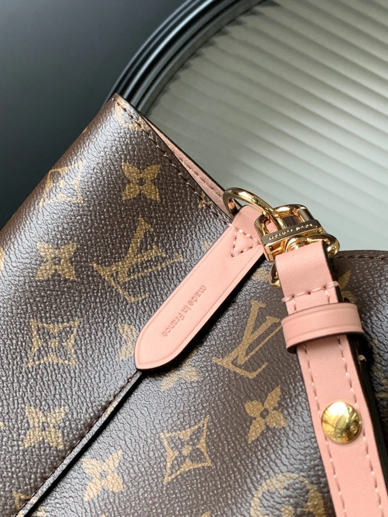 LV Bucket Bags 4233H-0564