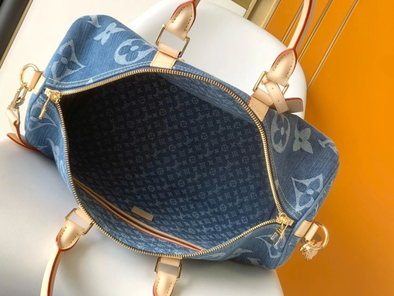 LV Travel Bags 4233H-0580