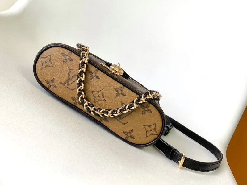 LV Cosmetic Bags 4233H-0607
