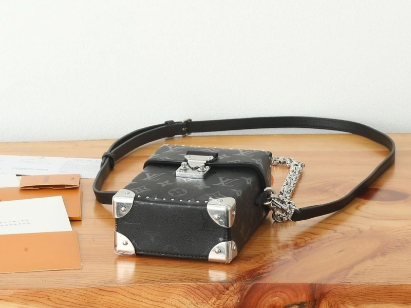 LV Box Bags 4233H-0621