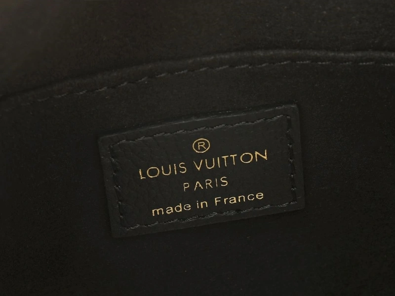 LV Shopping Bags 4233H-0623