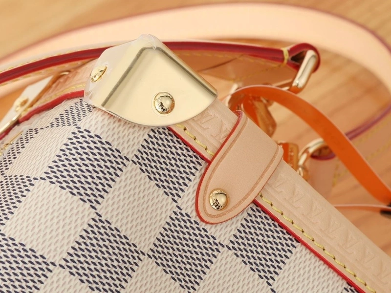LV Box Bags 4233H-0624