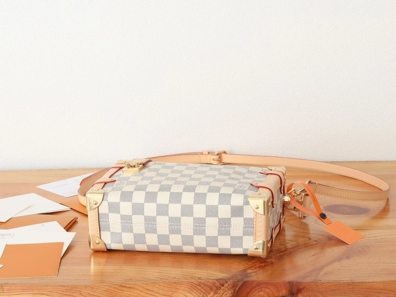 LV Box Bags 4233H-0624