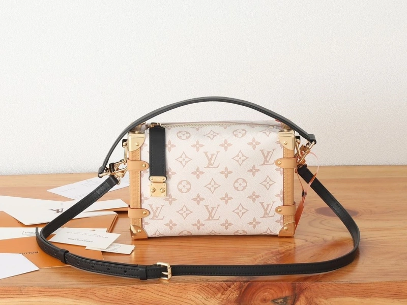 LV Box Bags 4233H-0625
