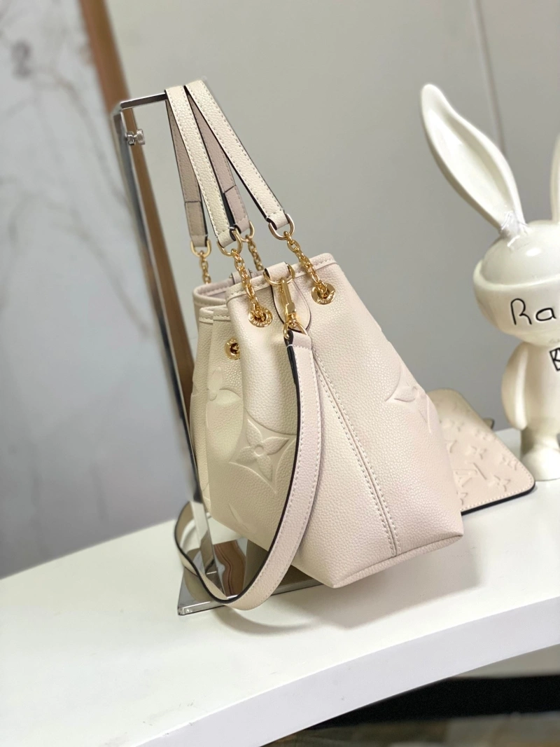 LV Bucket Bags 4233H-0674