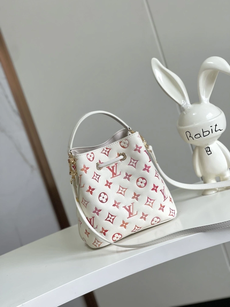 LV Bucket Bags 4233H-0682