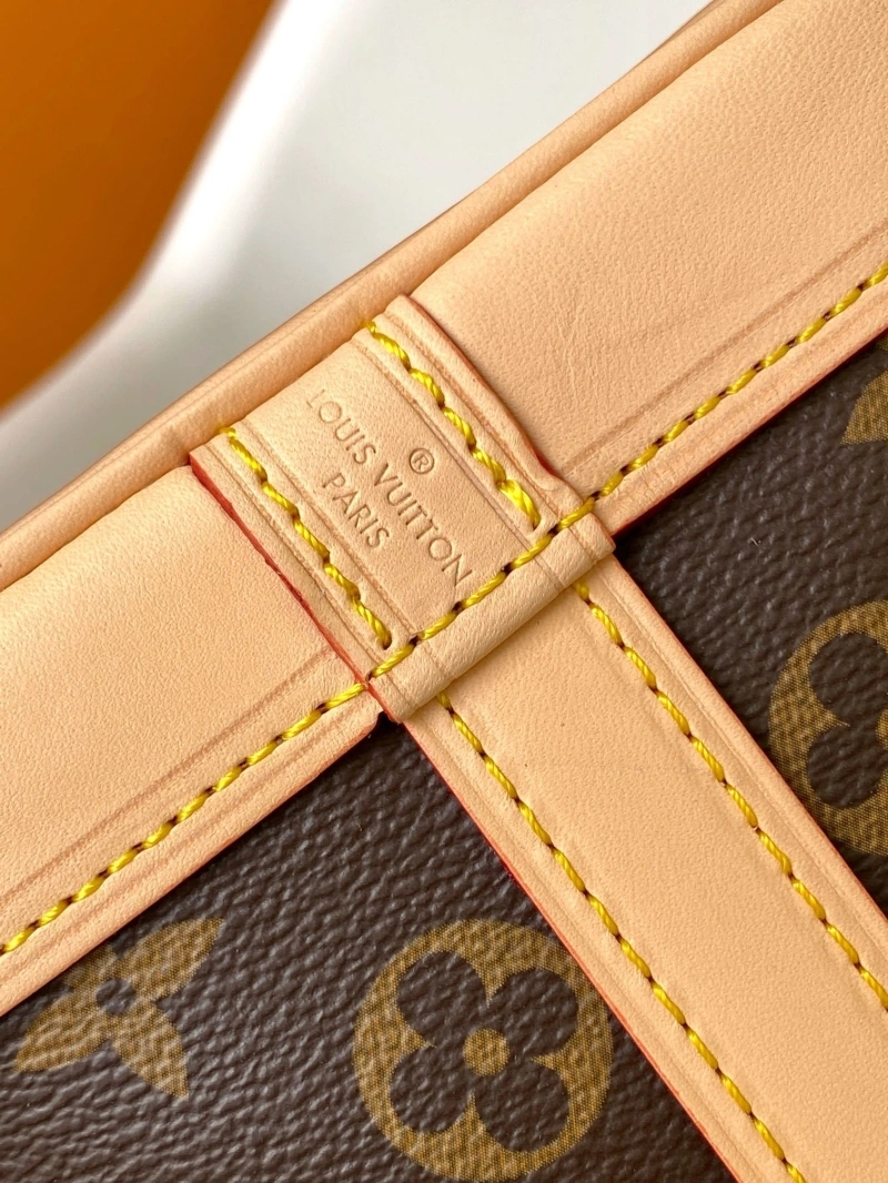 LV Bucket Bags 4233H-0691