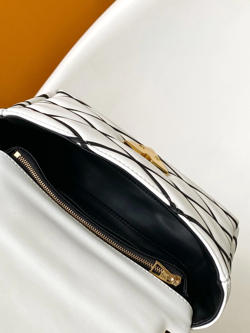 lv twist De*1m bags 4233h-0692