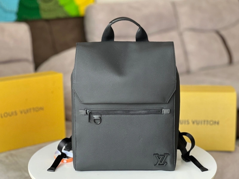 LV Backpacks 4233H-0731