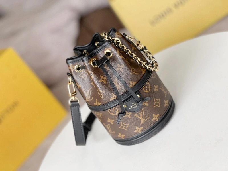 LV Bucket Bags 4233H-0734
