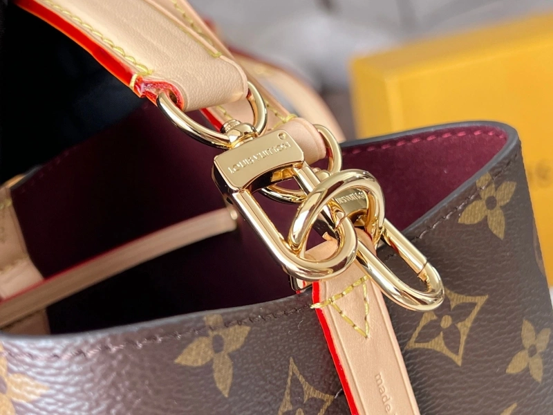 LV Bucket Bags 4233H-0757