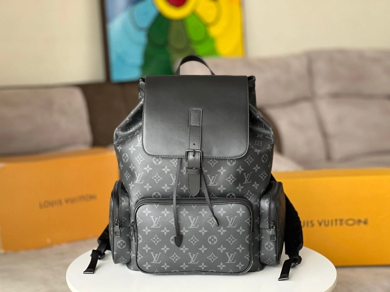 LV Backpacks 4233H-0760