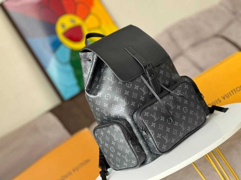 LV Backpacks 4233H-0760