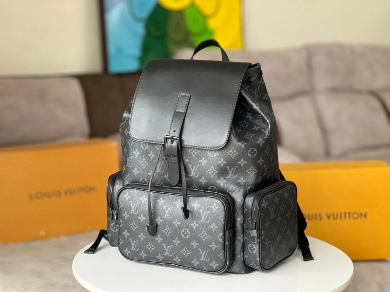 LV Backpacks 4233H-0760