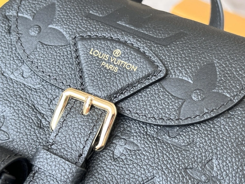 LV Backpacks 4233H-0784